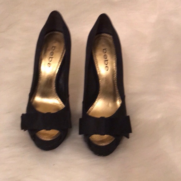 Heels - Picture 2 of 6